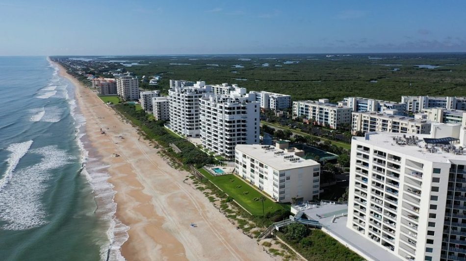Create Unforgettable Memories: Your Seamless Romantic Getaway with OceanWalk Rentals